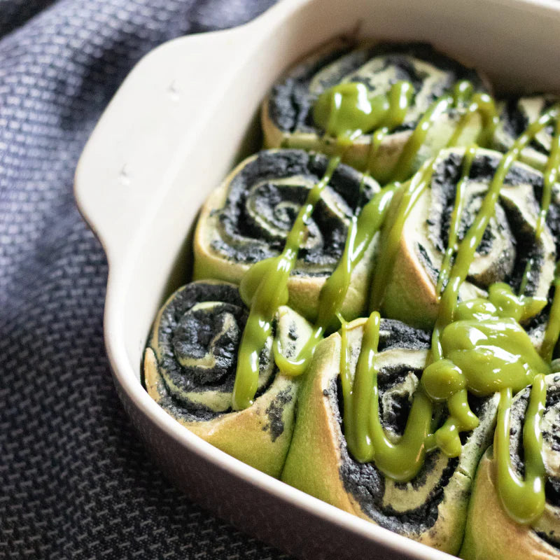 RECETTE : ROLLS AU MATCHA & SÉSAME NOIR